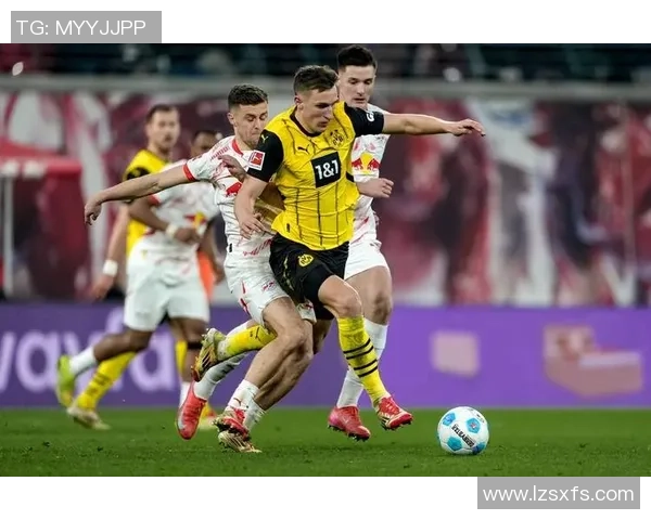 德甲激情对决那不勒斯点球大战险胜莱比锡全场沸腾