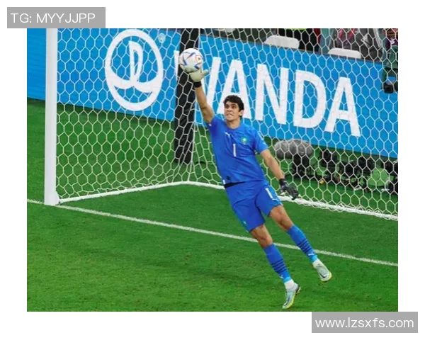 世界杯激战马竞逆转巴萨补时绝杀引发争议判罚全场沸腾